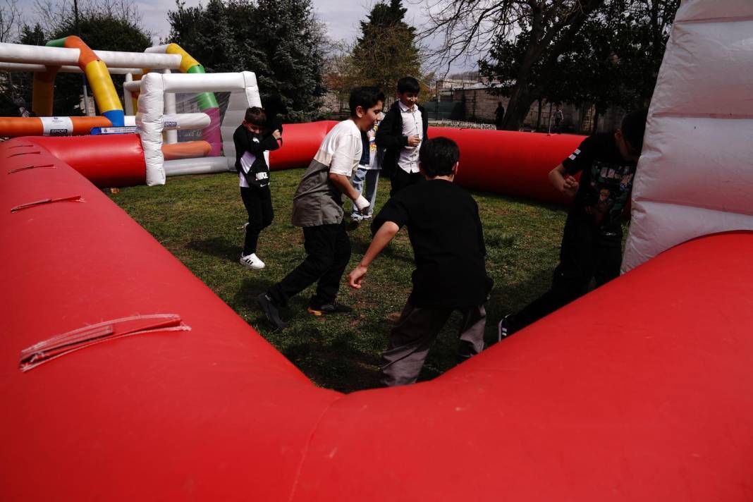 İBB'den Ramazan Bayramı'na özel 'Özgürlük ve Demokrasi Şenliği' başladı 19